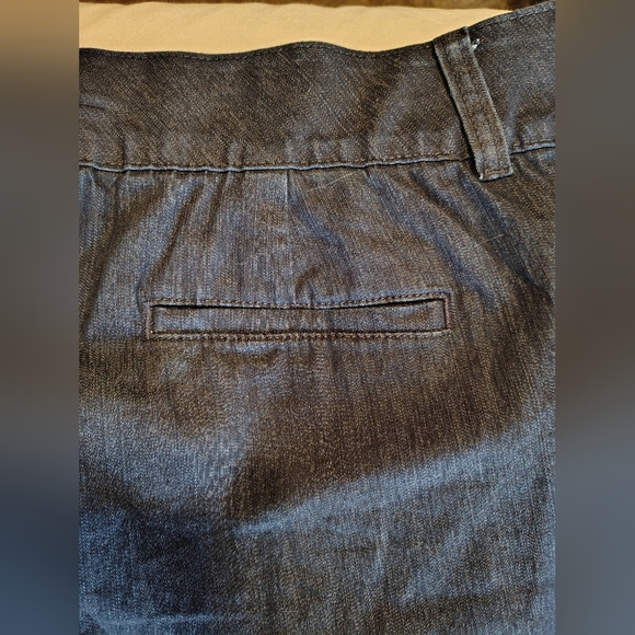 Christopher & Banks CJ Banks Classic Fit Comfort Waist Denim Capris Size 18W NWT - Picture 7 of 10